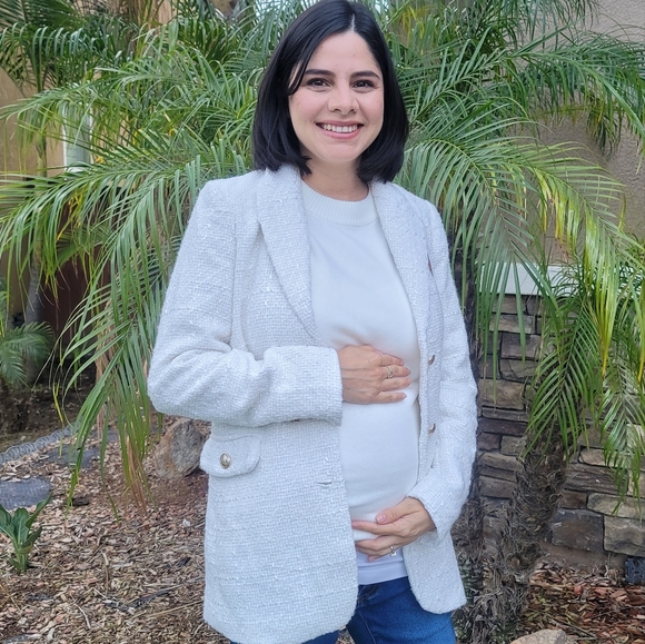 Welcome to my Closet! 💐 - Picture 3 of 14